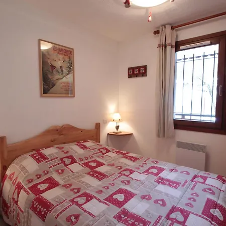 Apartment 2 Pieces Avec Parking, Au Centre, Proche Commerces Et Pistes - Fr-1-572-3 Les Carroz-d'Araches