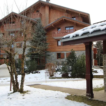 2 Pieces Avec Parking, Au Centre, Proche Commerces Et Pistes - Fr-1-572-3 Apartment Les Carroz-d'Araches